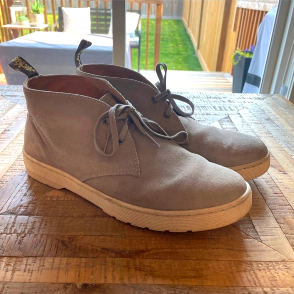 Dr. Martens unisex shoes